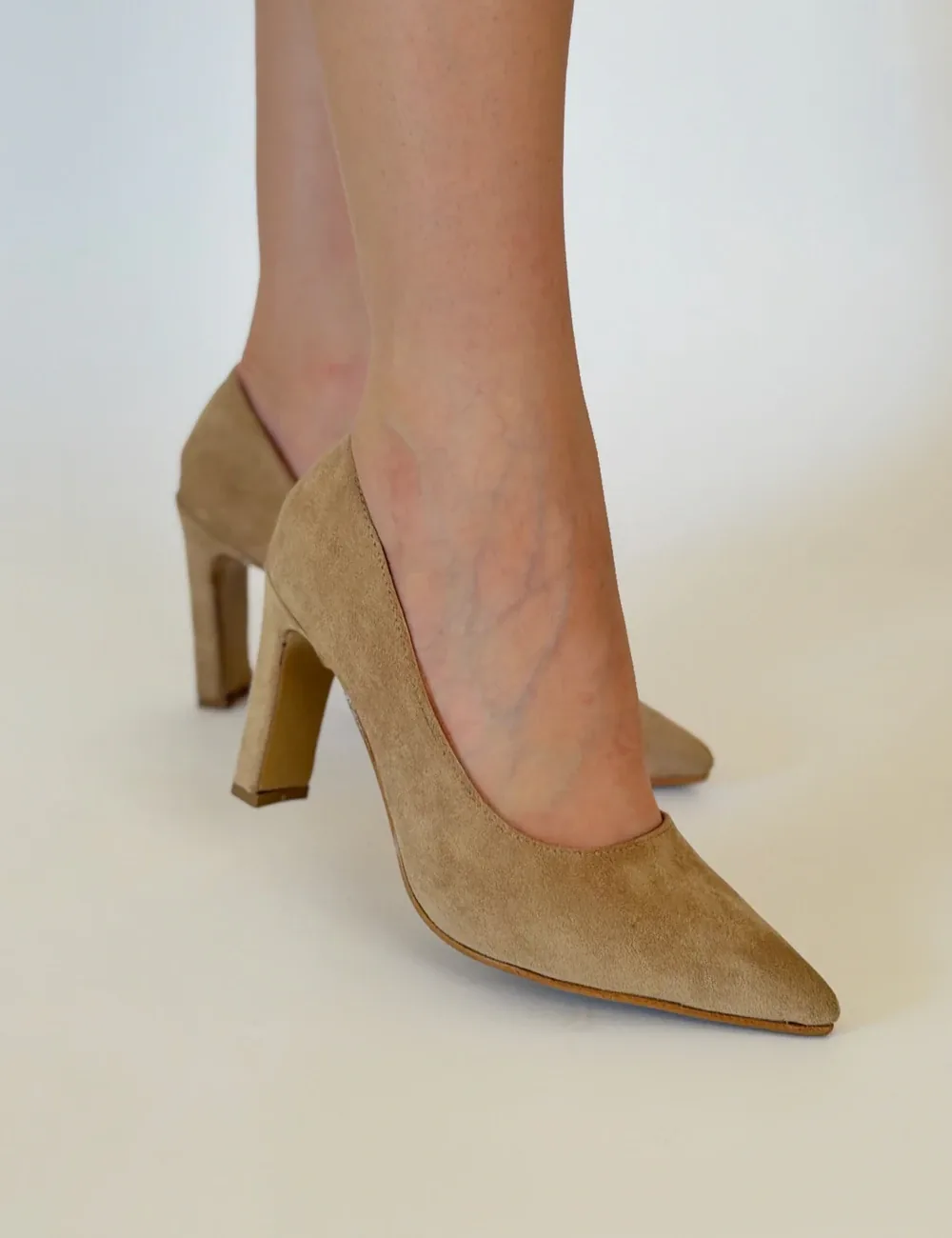 Rifel Escarpin Suède Talon Sculpté — Vue latérale